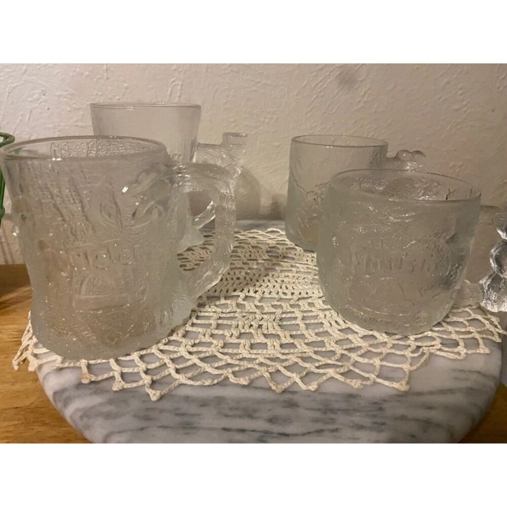 Complete Set of 4 Vintage 1993 McDonald's Flintstones Glass Mugs - RocDonald's